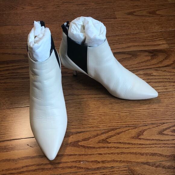 BALLY ALANNA Leather Ankle Boots in Bone White Women’s Size 8 - Picture 10 of 12